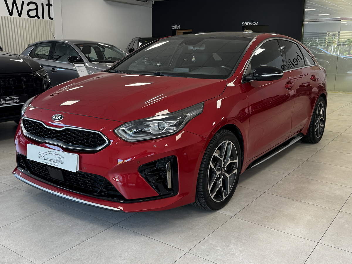 KIA ProCeed 1.4 T-GDi GT Line DCT 140cv